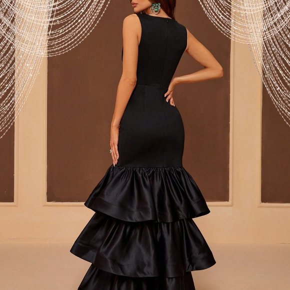 Black Preppy Womens Evening Dress With Tiered Hem And Patchwork Fabric - Picture 4 of 5